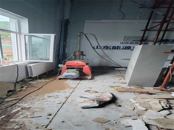 黄梅地基基础下沉墙体裂缝加固注浆顶升施工